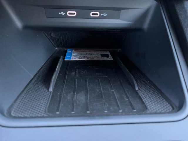 Seat Leon 2.0 TDI 150 к.с DSG - автомобили, коли, обяви за нови и употребявани 12