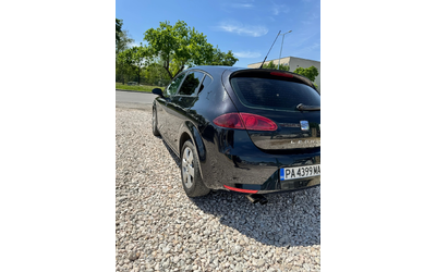 Seat Leon TDi - автомобили, коли, обяви за нови и употребявани 9