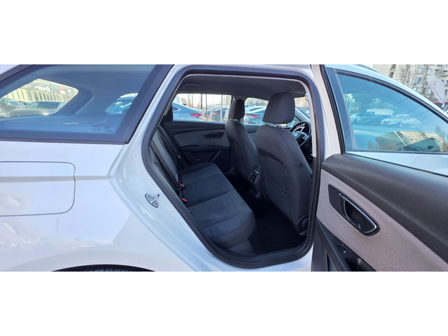Seat Leon 1.6TDI 115k.c ITALIA EURO 6B - автомобили, коли, обяви за нови и употребявани 11