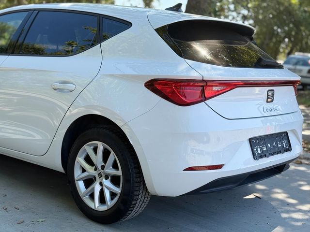 Seat Leon 2.0TDI EURO6* DIGITA* LineASSIST* АВТОПИЛОТ* Start - автомобили, коли, обяви за нови и употребявани 14