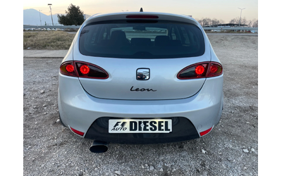 Seat Leon FR-2.0TDI-200k.s-NAVI-ITALIA - автомобили, коли, обяви за нови и употребявани 9
