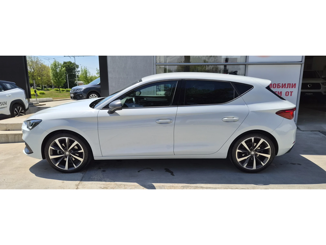 Seat Leon 73хил. км. FR 2023г. БЕНЗИН 150 к.с. - автомобили, коли, обяви за нови и употребявани 6