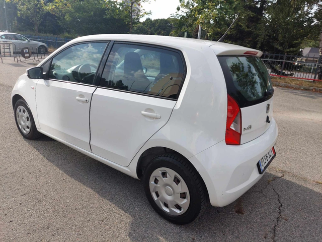Seat Mii 1, 0i 60ps NAVI - автомобили, коли, обяви за нови и употребявани 4