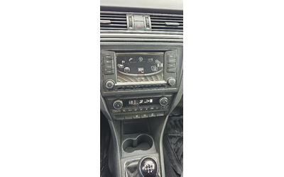 Seat Toledo 1.6tdi-Нави* Климатроник* ПОДГОТВЕН ЗА ТАКСИ - автомобили, коли, обяви за нови и употребявани 14