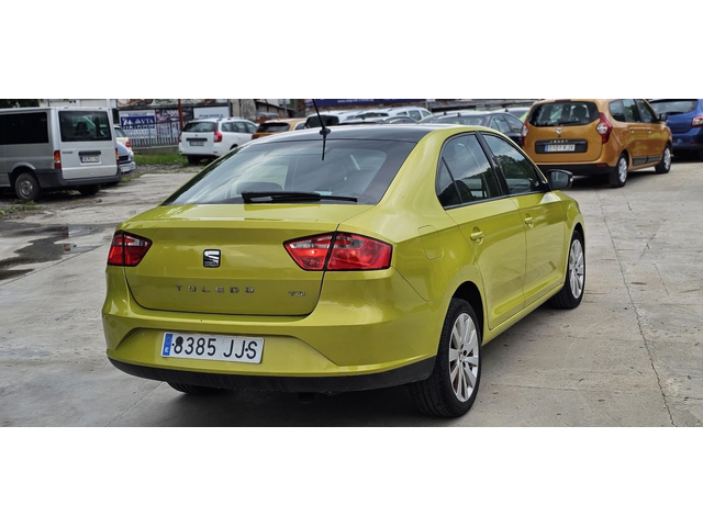 Seat Toledo 1.6tdi-Нави* Климатроник* ПОДГОТВЕН ЗА ТАКСИ - автомобили, коли, обяви за нови и употребявани 5