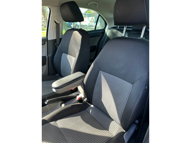 Seat Toledo 1.6 DIESEL AUSTRIA - автомобили, коли, обяви за нови и употребявани 10