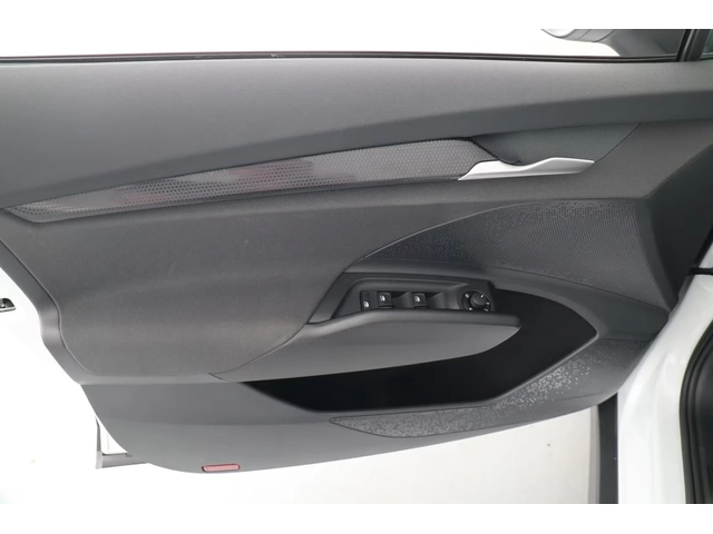 Skoda Elroq 50 Tour Camera Winter Package - автомобили, коли, обяви за нови и употребявани 10