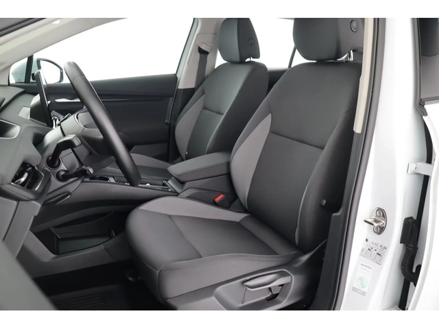 Skoda Elroq 50 Tour Camera Winter Package - автомобили, коли, обяви за нови и употребявани 7