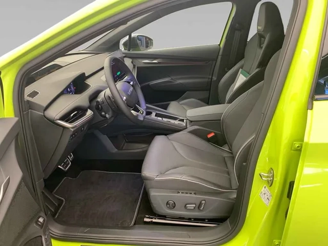 Skoda Enyaq RS Skoda Plus Matrix 360 DIST HUD PANO Winter Pack - автомобили, коли, обяви за нови и употребявани 6
