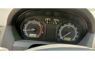 skoda-fabia-1-2-benzin-klimatik - 5