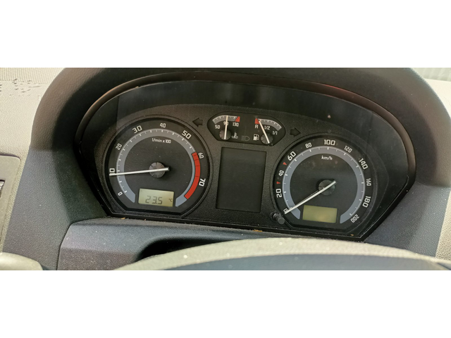 Skoda Fabia 1,2 бензин, климатик - автомобили, коли, обяви за нови и употребявани 5