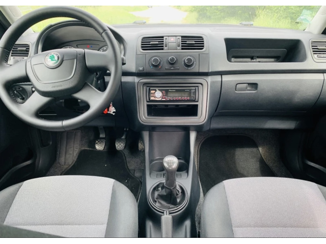 Skoda Fabia 1.4 d - автомобили, коли, обяви за нови и употребявани 10