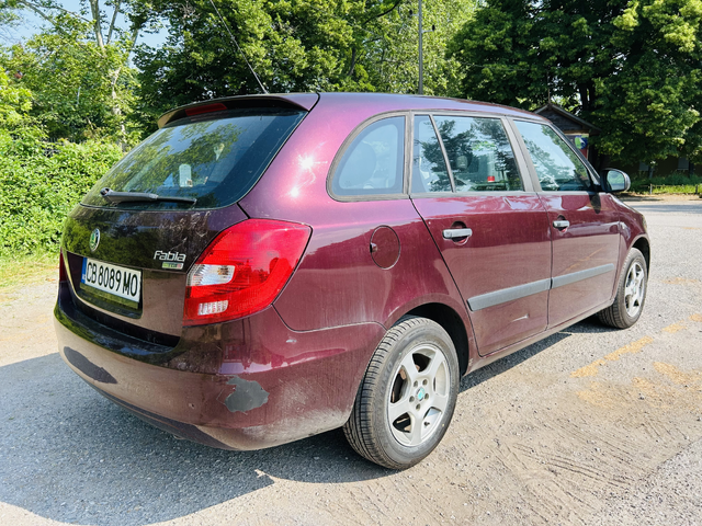 Skoda Fabia 1.4 d - автомобили, коли, обяви за нови и употребявани 6