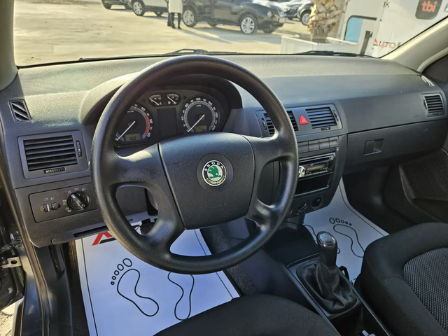 Skoda Fabia 1.4TDI-75КС= КЛИМАТИК - автомобили, коли, обяви за нови и употребявани 7