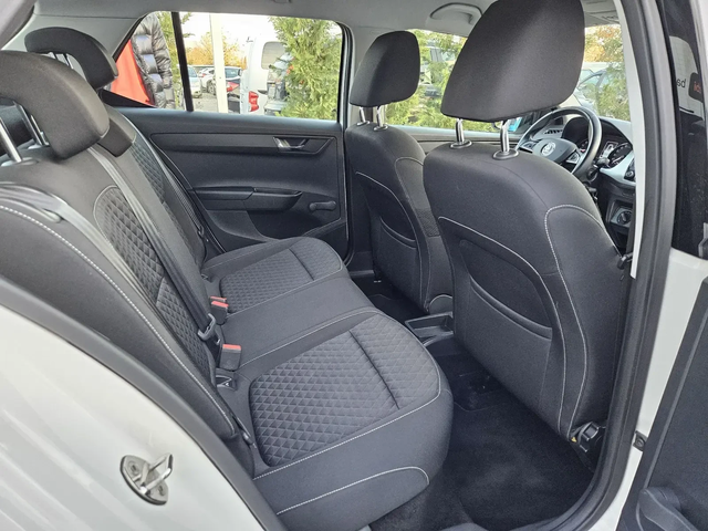 Skoda Fabia 1.4TDI-90кс= АВТОМАТ DSG= 135.000KM= НАВИ - автомобили, коли, обяви за нови и употребявани 13