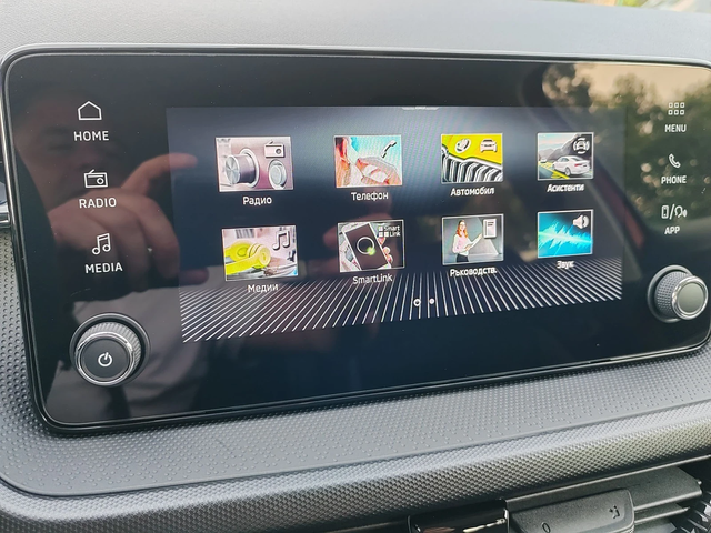 Skoda Fabia 1.0, 95к.с. 1640км. НОВ - автомобили, коли, обяви за нови и употребявани 11