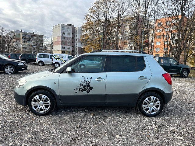 Skoda Fabia 1.2TSI 86kc FACE SCOUT - автомобили, коли, обяви за нови и употребявани 1