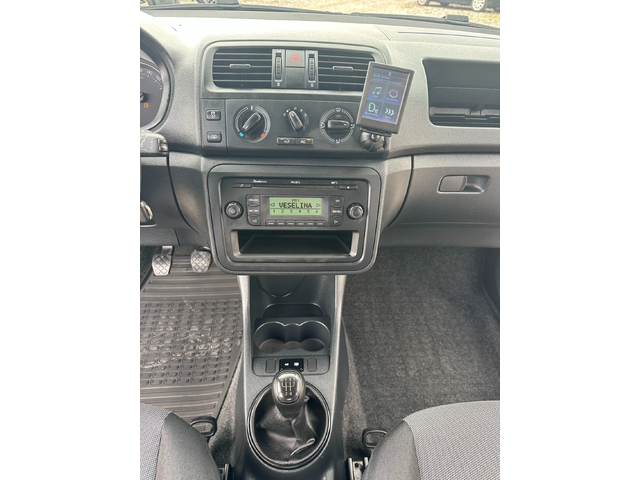 Skoda Fabia 1.2TSI 69kc EURO5b - автомобили, коли, обяви за нови и употребявани 12