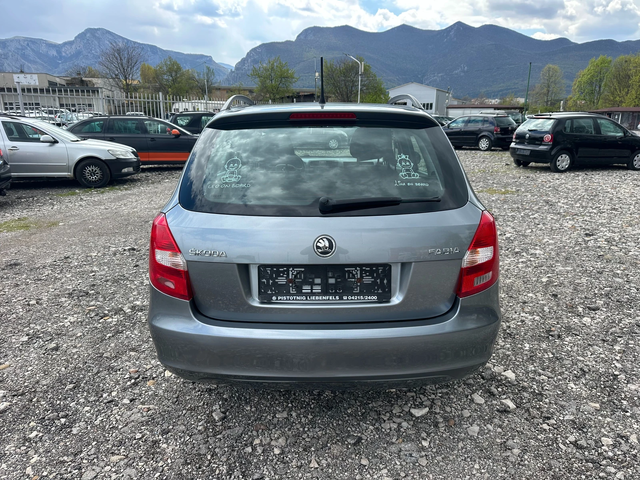 Skoda Fabia 1.2TSI 69kc EURO5b - автомобили, коли, обяви за нови и употребявани 3