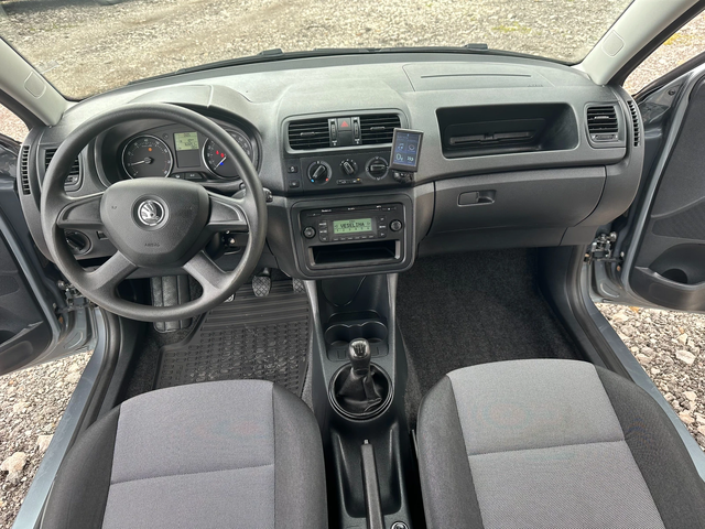 Skoda Fabia 1.2TSI 69kc EURO5b - автомобили, коли, обяви за нови и употребявани 9