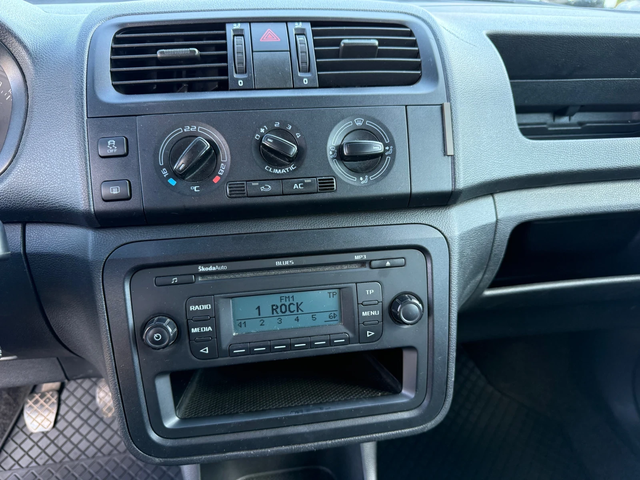 Skoda Fabia 1.2i HTP - автомобили, коли, обяви за нови и употребявани 10