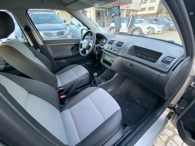 Skoda Fabia 1.2 i  НОВ ВНОС ГЕРМАНИЯ - автомобили, коли, обяви за нови и употребявани 10