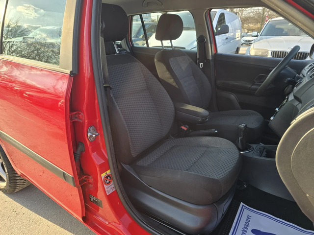 Skoda Fabia 1.2TSI 86к.с Топ състояние - автомобили, коли, обяви за нови и употребявани 13