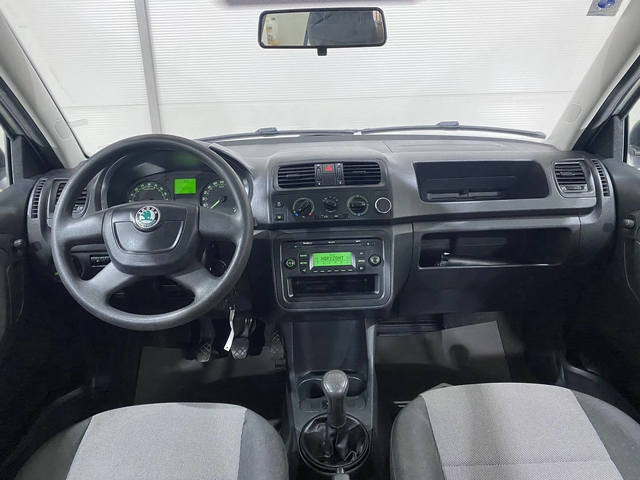 Skoda Fabia 1.6D - автомобили, коли, обяви за нови и употребявани 6