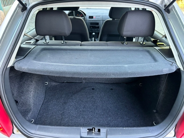 Skoda Fabia 1, 400 EURO4 - автомобили, коли, обяви за нови и употребявани 12