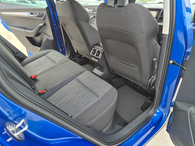 Skoda Karoq С-Гаранция-4х4-А/Т-2.0-150кс - автомобили, коли, обяви за нови и употребявани 9