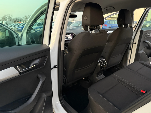 Skoda Karoq -2.0TDI-4х4-М/T-150kc - автомобили, коли, обяви за нови и употребявани 11