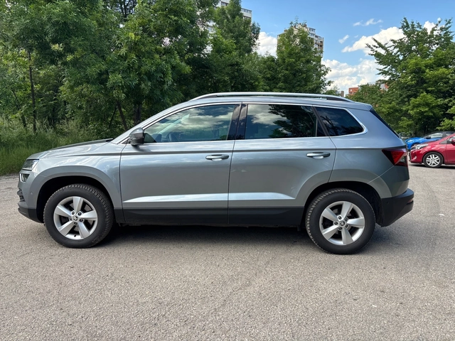 Skoda Karoq 2.0-TDI Style 4x4/Keyless/LED/ОБСЛУЖЕНА! - автомобили, коли, обяви за нови и употребявани 7