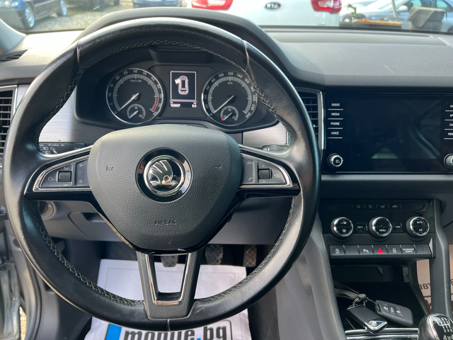 Skoda Kodiaq 2.0TDI-4X4-NAVI-KEYLESS-ADAPTIVE LED-OFFROAD PACK - автомобили, коли, обяви за нови и употребявани 14