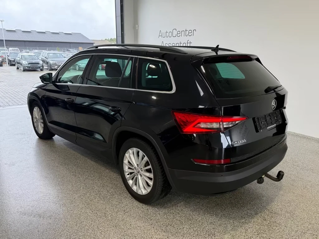 Skoda Kodiaq 1.5 TSI DSG7 ACC AHK LED - автомобили, коли, обяви за нови и употребявани 5
