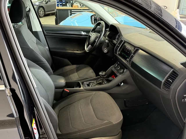 Skoda Kodiaq 1.5 TSI DSG7 ACC AHK LED - автомобили, коли, обяви за нови и употребявани 7