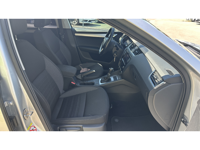 Skoda Octavia 1.5 TSI Automatic от България с ДДС - автомобили, коли, обяви за нови и употребявани 10