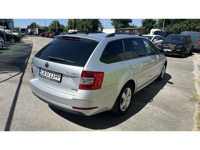 Skoda Octavia 1.5 TSI Automatic от България с ДДС - автомобили, коли, обяви за нови и употребявани 5