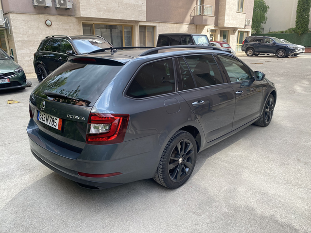 Skoda Octavia 1.5 TSI /DSG /Sport Business - автомобили, коли, обяви за нови и употребявани 4