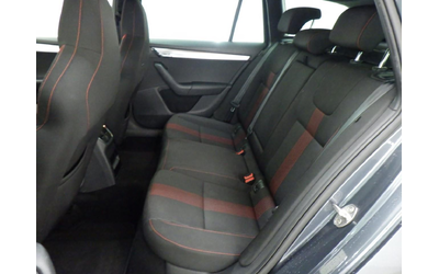 Skoda Octavia 1.5 TSI /DSG /Sport Business /Налична в БГ! - автомобили, коли, обяви за нови и употребявани 6