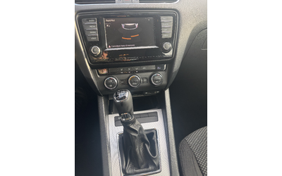 Skoda Octavia 1.6TDI - автомобили, коли, обяви за нови и употребявани 12