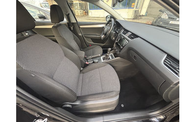 Skoda Octavia 1.6TDI - автомобили, коли, обяви за нови и употребявани 15
