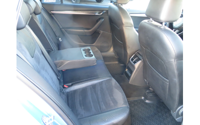 Skoda Octavia SCOUT 4x4 - автомобили, коли, обяви за нови и употребявани 12