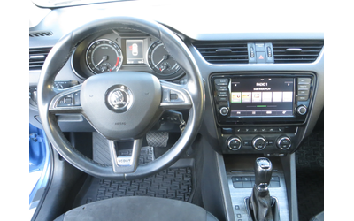 Skoda Octavia SCOUT 4x4 - автомобили, коли, обяви за нови и употребявани 7