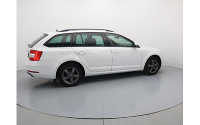 Skoda Octavia - автомобили, коли, обяви за нови и употребявани 12