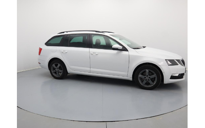 Skoda Octavia - автомобили, коли, обяви за нови и употребявани 7