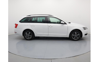 Skoda Octavia - автомобили, коли, обяви за нови и употребявани 9