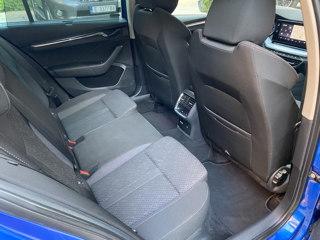Skoda Octavia 2.0 TDI (150 кс) DSG - автомобили, коли, обяви за нови и употребявани 12