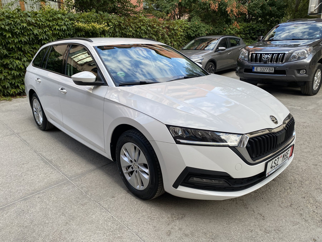 Skoda Octavia 2.0 TDI (150 кс) DSG - автомобили, коли, обяви за нови и употребявани 2