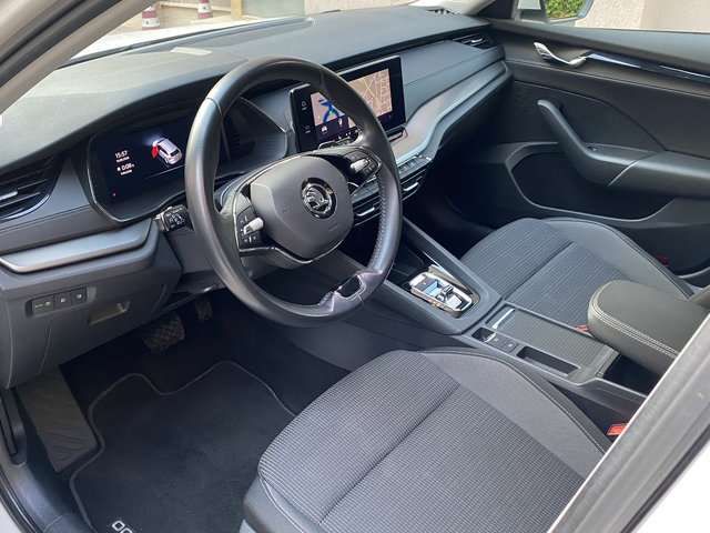 Skoda Octavia 2.0 TDI (150 кс) DSG - автомобили, коли, обяви за нови и употребявани 9