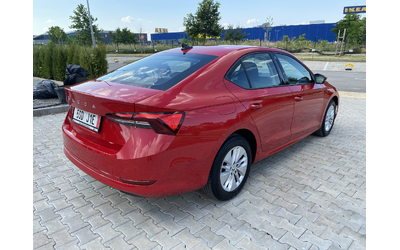 skoda-octavia-2-0-tdi-dsg-ambition - 4